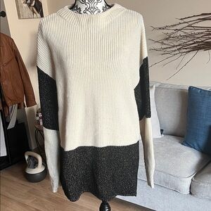 Karl Lagerfeld Black and Cream Women's Sweater